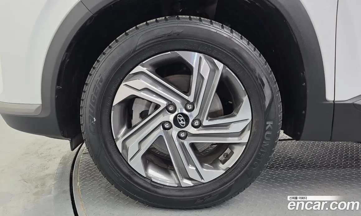 Hyundai Santa Fe 2020 2.2 автомат (гидро), фото 5 Hyundai Santa Fe 2020 2.2 автомат (гидро), фото 5