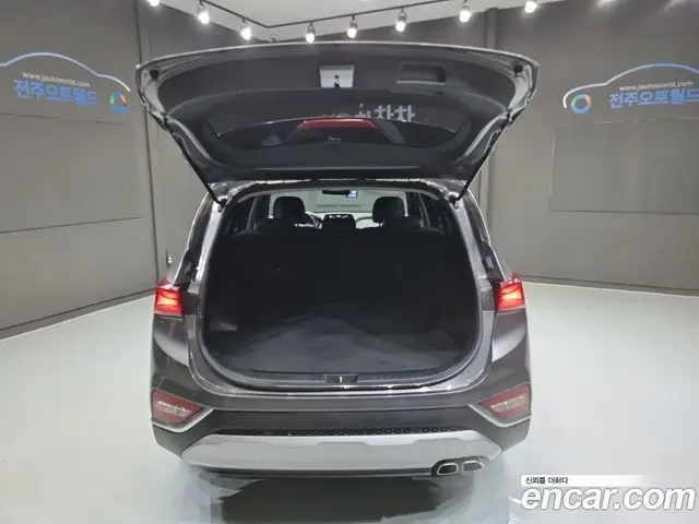 Hyundai Santa Fe 2020 2.2 автомат (гидро), миниатюра 7