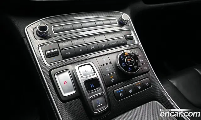 Hyundai Santa Fe 2021 2.2 автомат (гидро), миниатюра 9