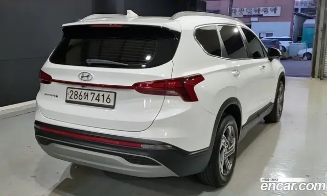 Hyundai Santa Fe 2022 2.2 автомат (гидро), миниатюра 2