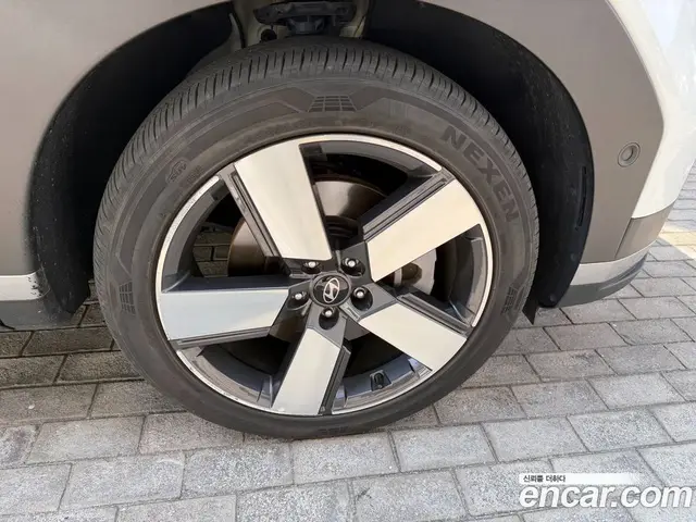 Hyundai Santa Fe 2023 2.5 автомат (гидро), миниатюра 8 Hyundai Santa Fe 2023 2.5 автомат (гидро), миниатюра 8