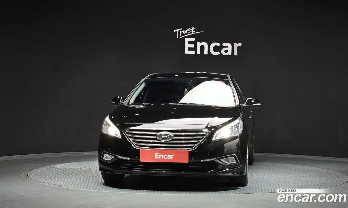 Hyundai Sonata 2014 2.0 автомат (гидро), фото 3