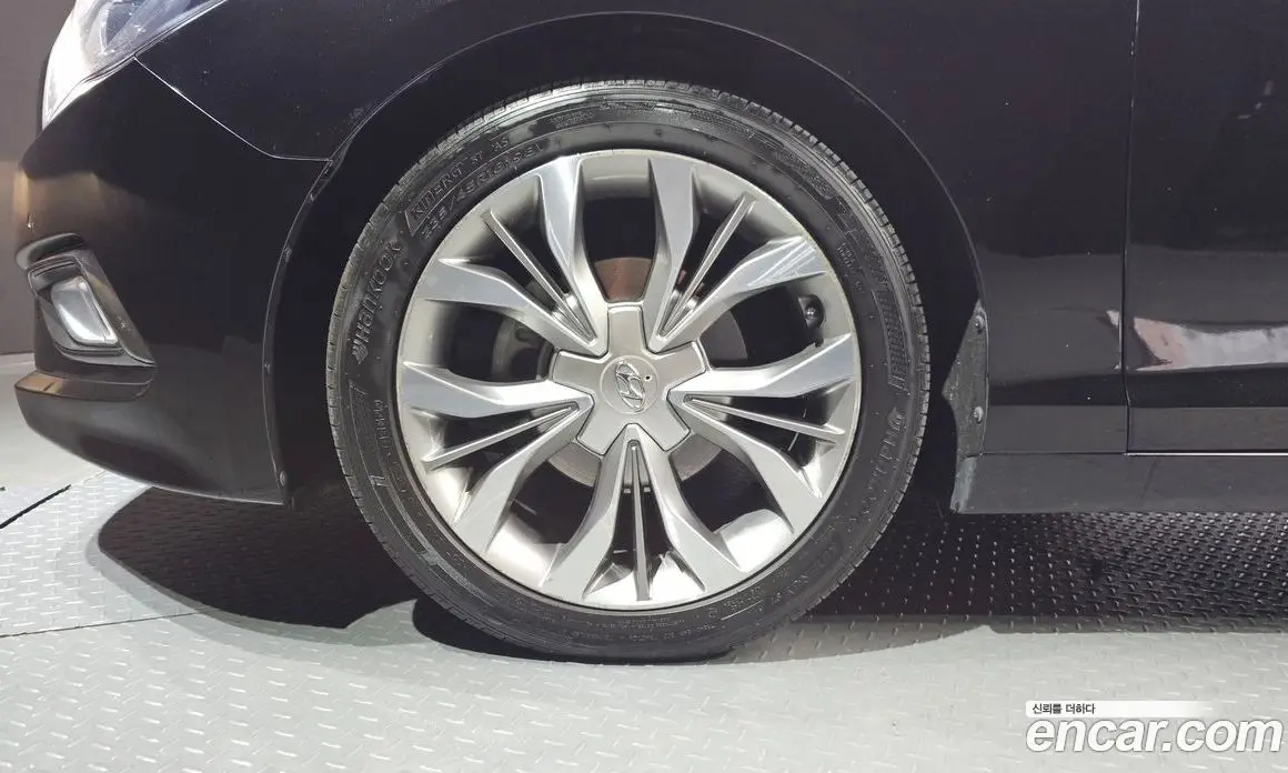 Hyundai Sonata 2014 2.0 автомат (гидро), фото 5