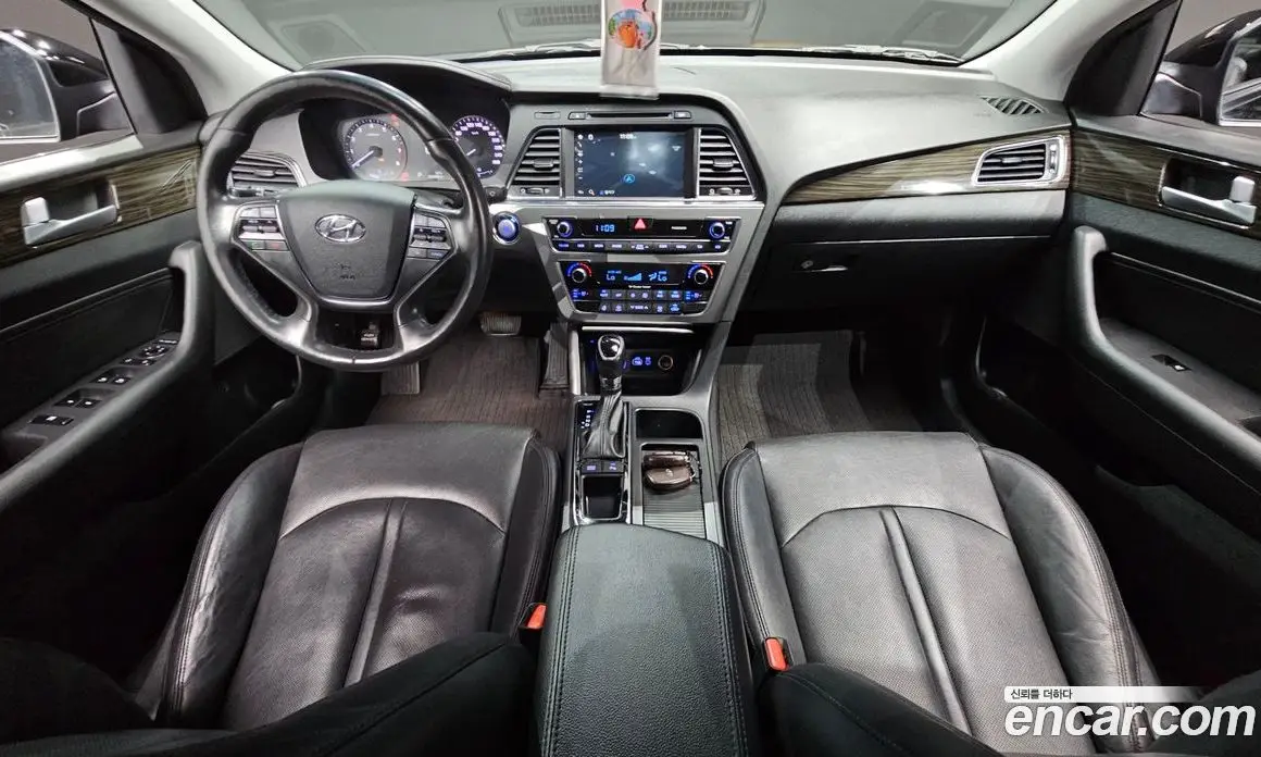 Hyundai Sonata 2014 2.0 автомат (гидро), фото 7