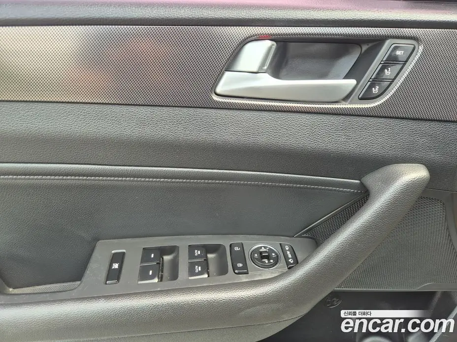 Hyundai Sonata 2015 2.4 автомат (гидро), фото 14