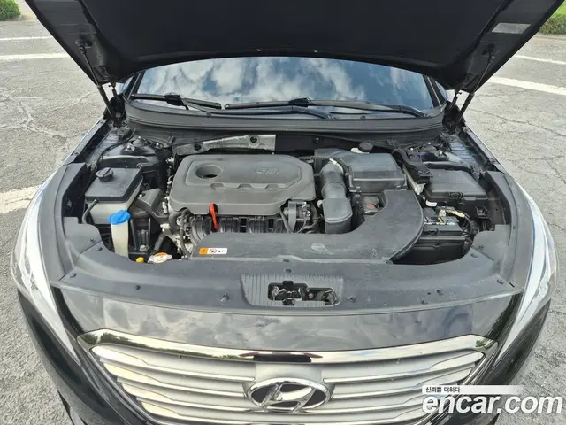 Hyundai Sonata 2015 2.4 автомат (гидро), миниатюра 5