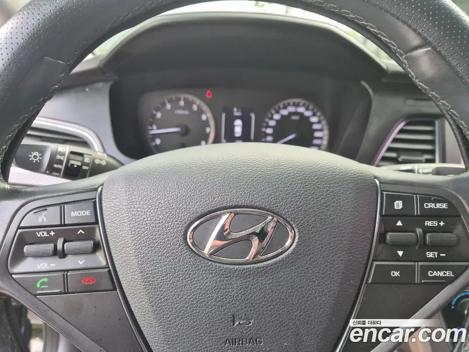 Hyundai Sonata 2015 2.4 автомат (гидро), фото 7
