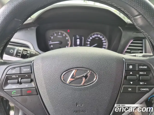 Hyundai Sonata 2015 2.4 автомат (гидро), миниатюра 7
