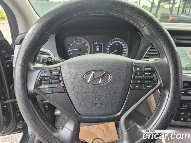 Hyundai Sonata 2015 2.4 автомат (гидро), миниатюра 8