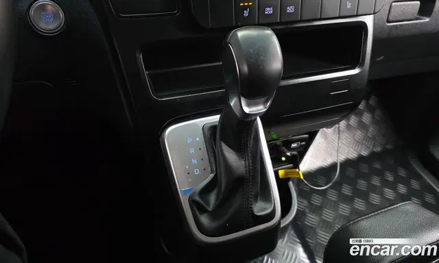 Hyundai Staria 2021 2.2 автомат (гидро), миниатюра 12
