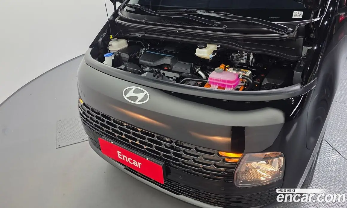 Hyundai Staria 2024 1.6 автомат (гидро), фото 6
