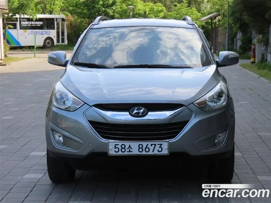 Hyundai Tucson 2010 2.0 автомат (гидро), фото 1 Hyundai Tucson 2010 2.0 автомат (гидро), фото 1