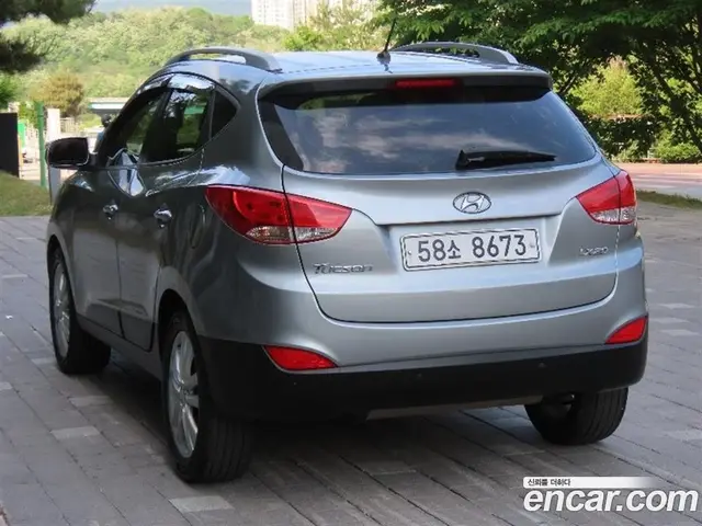 Hyundai Tucson 2010 2.0 автомат (гидро), миниатюра 4 Hyundai Tucson 2010 2.0 автомат (гидро), миниатюра 4