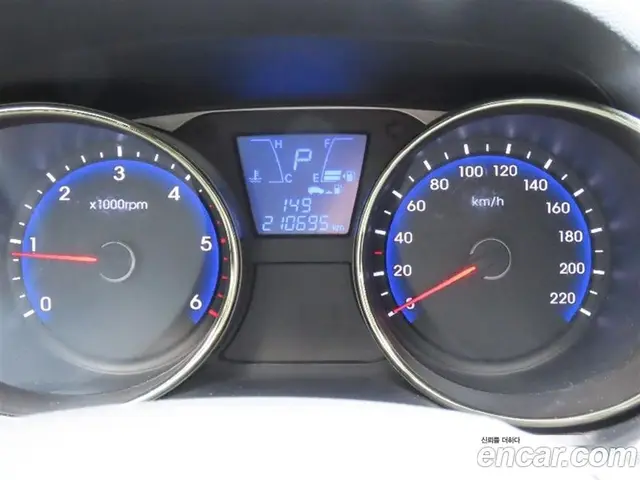 Hyundai Tucson 2010 2.0 автомат (гидро), миниатюра 5 Hyundai Tucson 2010 2.0 автомат (гидро), миниатюра 5