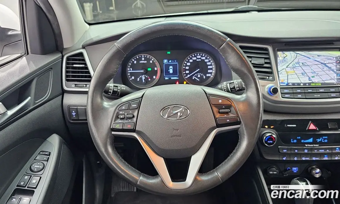 Hyundai Tucson 2015 2.0 автомат (гидро), фото 19