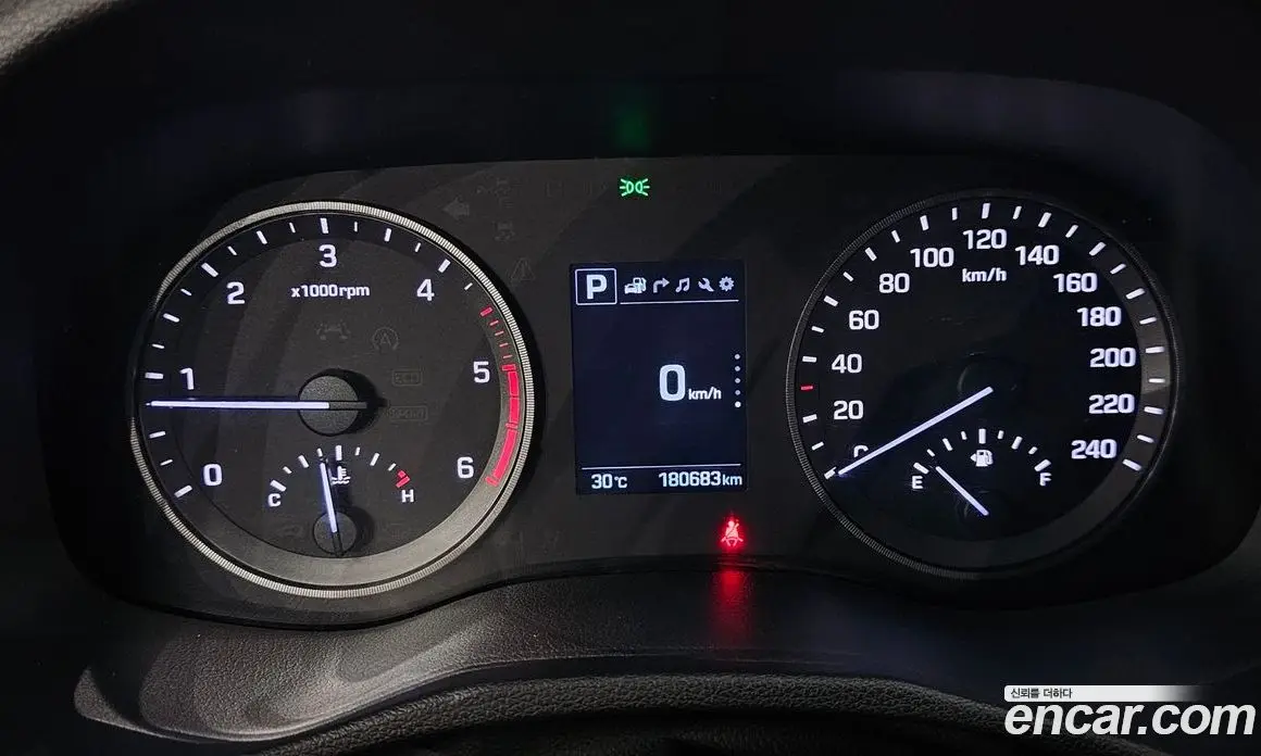 Hyundai Tucson 2017 2.0 автомат (гидро), фото 10