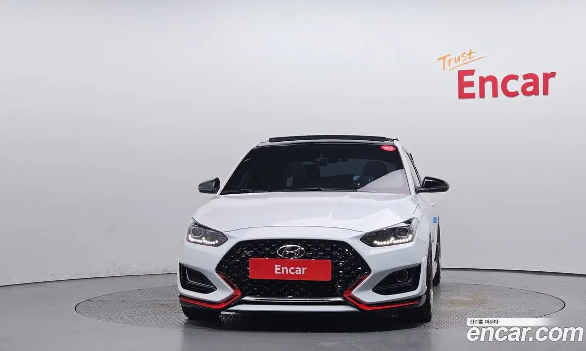 Hyundai Veloster 2018 2.0 механика, фото 3 Hyundai Veloster 2018 2.0 механика, фото 3