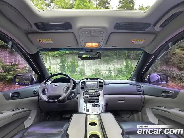 Kia Carnival 2010 2.2 автомат (гидро), миниатюра 10 Kia Carnival 2010 2.2 автомат (гидро), миниатюра 10