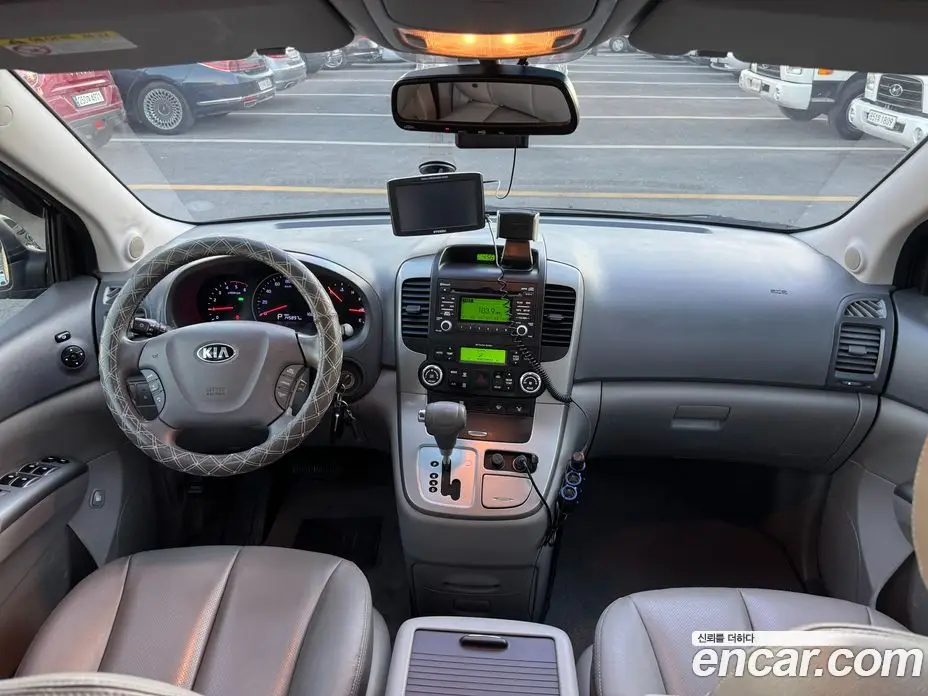 Kia Carnival 2013 2.2 автомат (гидро), фото 14