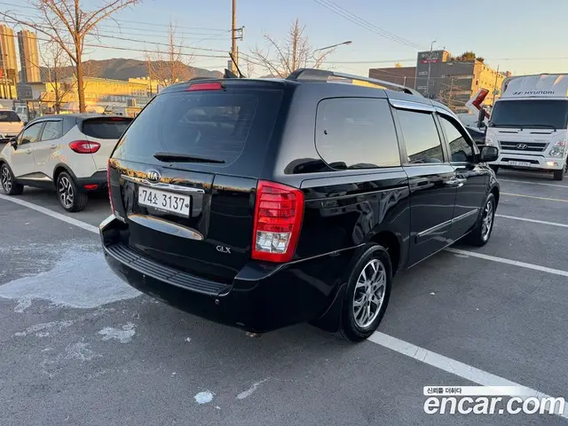 Kia Carnival 2013 2.2 автомат (гидро), миниатюра 5