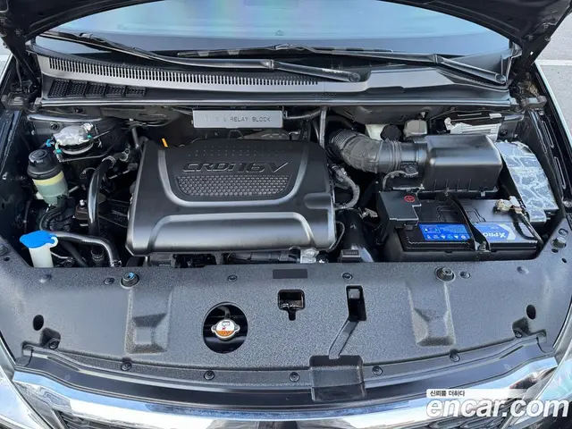Kia Carnival 2013 2.2 автомат (гидро), миниатюра 7