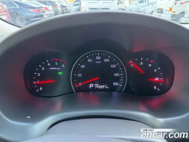 Kia Carnival 2013 2.2 автомат (гидро), миниатюра 10