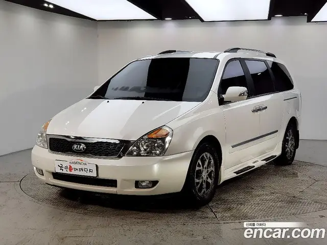 Kia Carnival, 2013, 196 000 км