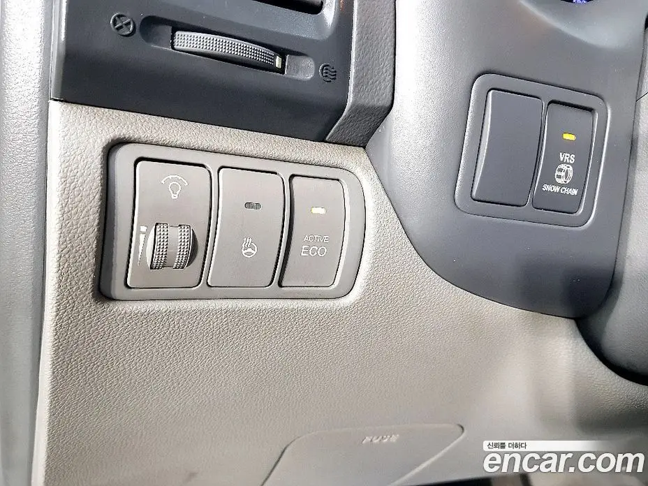 Kia Carnival 2013 2.2 автомат (гидро), фото 11 Kia Carnival 2013 2.2 автомат (гидро), фото 11