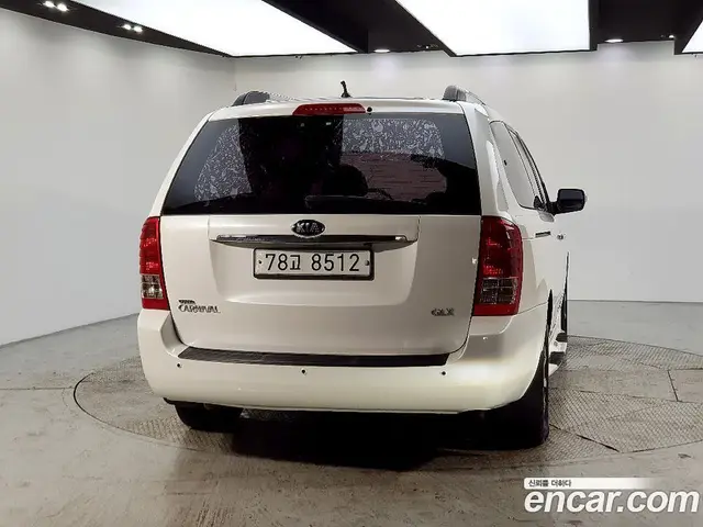 Kia Carnival 2013 2.2 автомат (гидро), миниатюра 3 Kia Carnival 2013 2.2 автомат (гидро), миниатюра 3