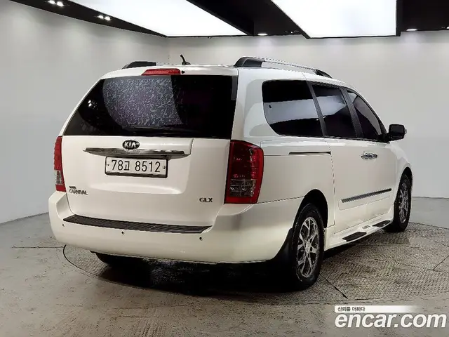 Kia Carnival 2013 2.2 автомат (гидро), миниатюра 4 Kia Carnival 2013 2.2 автомат (гидро), миниатюра 4