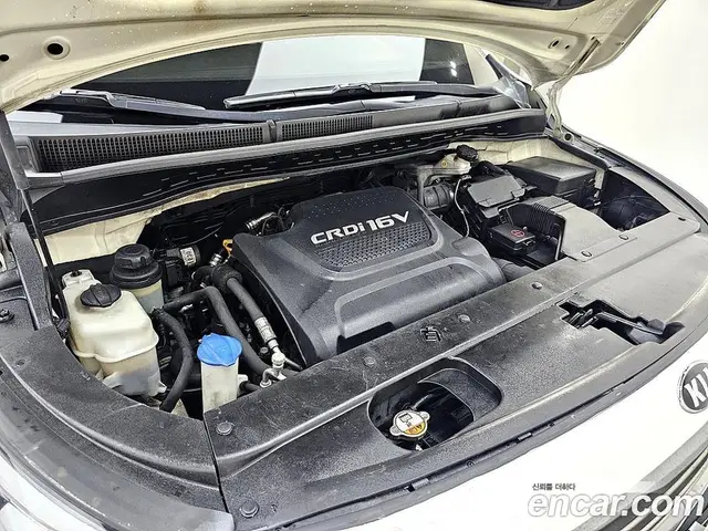 Kia Carnival 2015 2.2 автомат (гидро), миниатюра 6