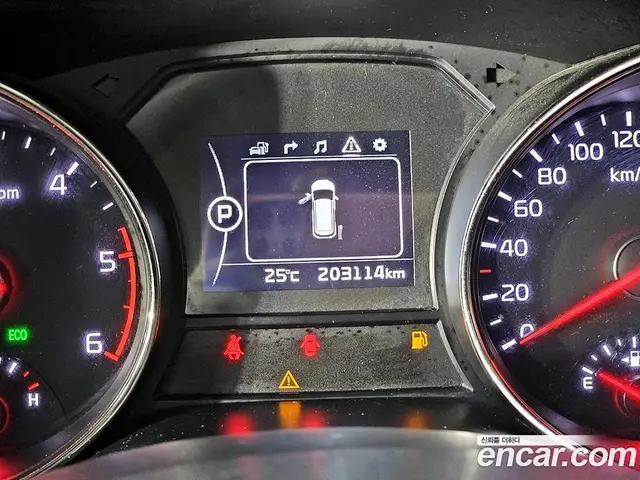 Kia Carnival 2015 2.2 автомат (гидро), миниатюра 7
