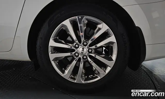 Kia Carnival 2017 2.2 автомат (гидро), миниатюра 6