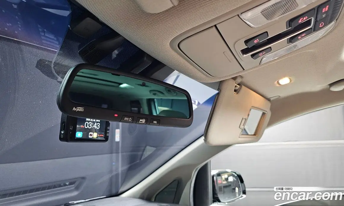 Kia Carnival 2017 2.2 автомат (гидро), фото 17 Kia Carnival 2017 2.2 автомат (гидро), фото 17