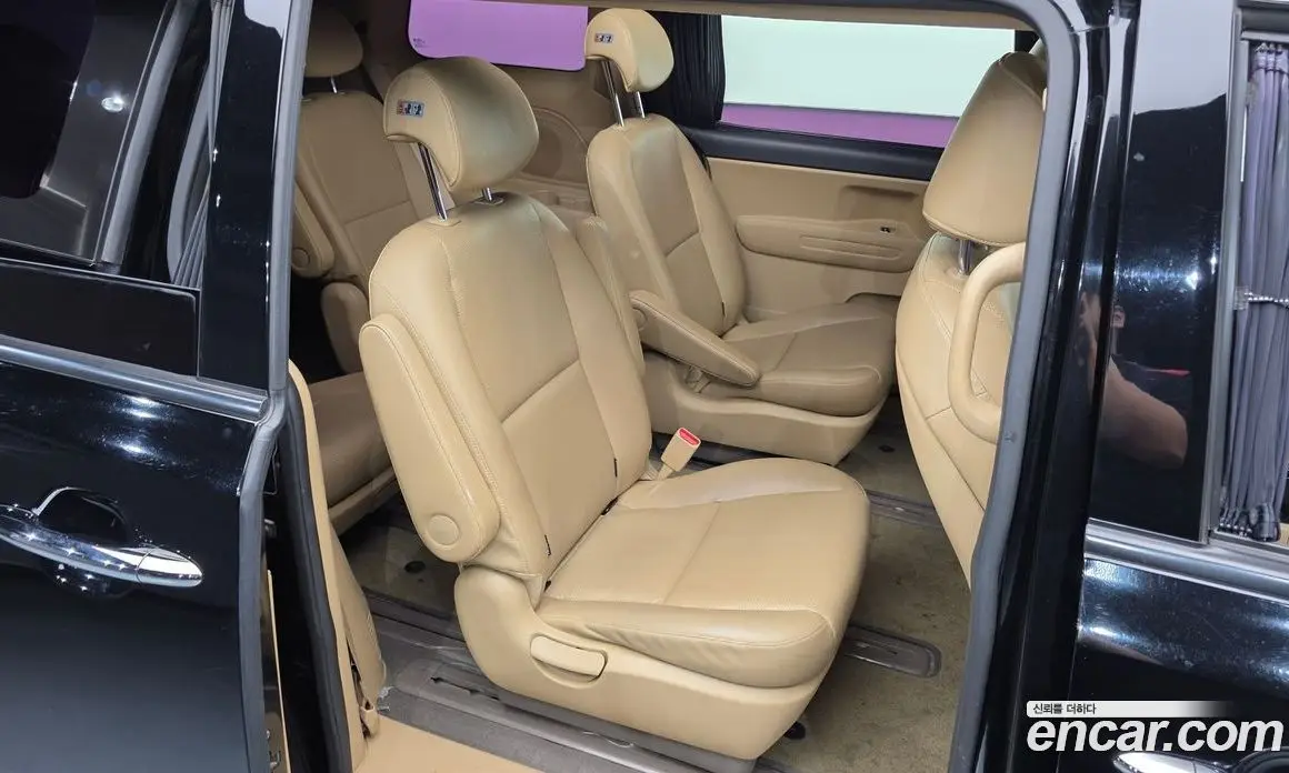 Kia Carnival 2018 2.2 автомат (гидро), фото 11