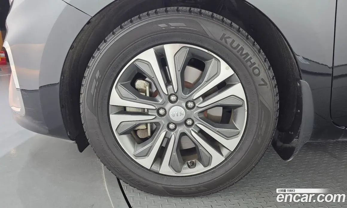 Kia Carnival 2018 2.2 автомат (гидро), фото 5