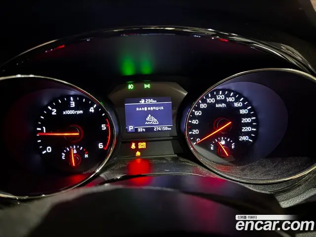Kia Carnival 2018 2.2 автомат (гидро), миниатюра 8