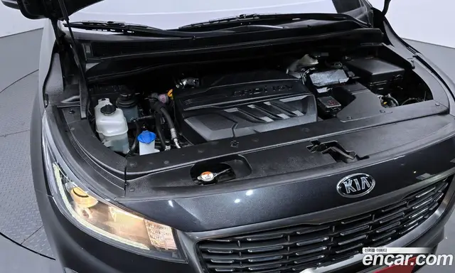 Kia Carnival 2019 2.2 автомат (гидро), миниатюра 6