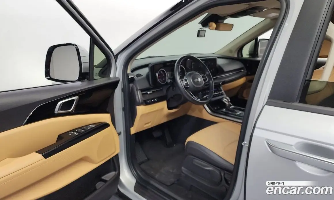 Kia Carnival 2020 2.2 автомат (гидро), фото 10 Kia Carnival 2020 2.2 автомат (гидро), фото 10