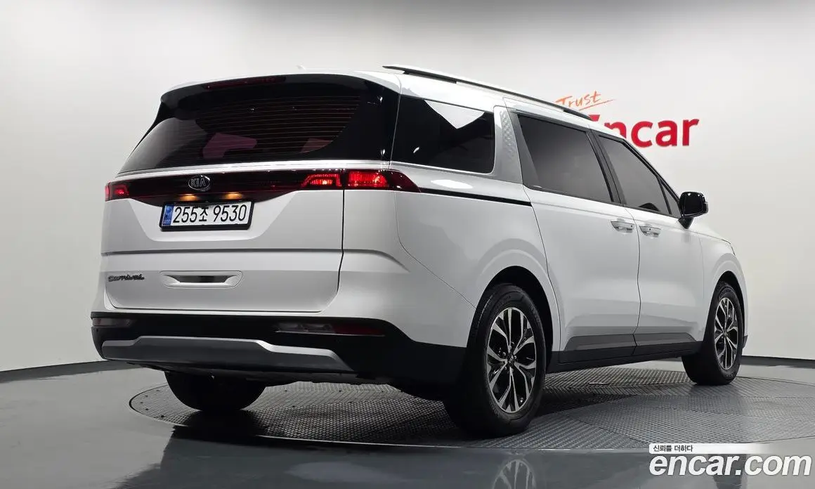 Kia Carnival 2021 2.2 автомат (гидро), фото 2 Kia Carnival 2021 2.2 автомат (гидро), фото 2