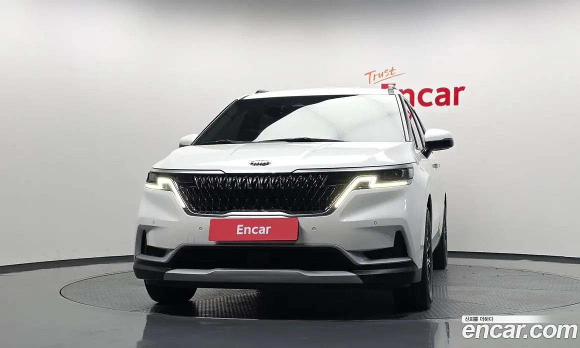 Kia Carnival 2021 2.2 автомат (гидро), фото 3 Kia Carnival 2021 2.2 автомат (гидро), фото 3