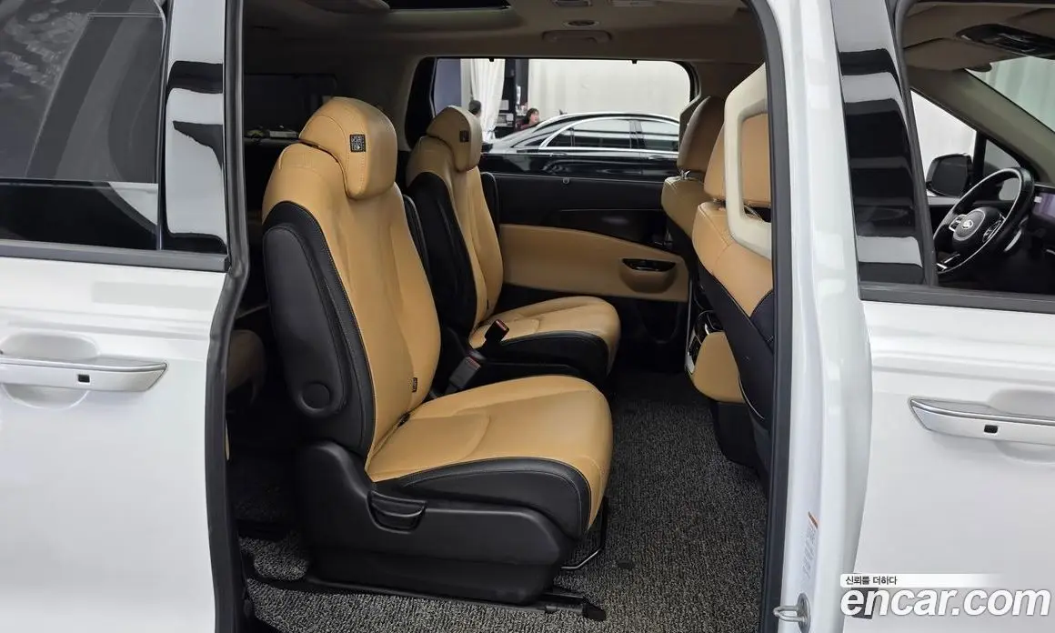 Kia Carnival 2021 2.2 автомат (гидро), фото 18 Kia Carnival 2021 2.2 автомат (гидро), фото 18