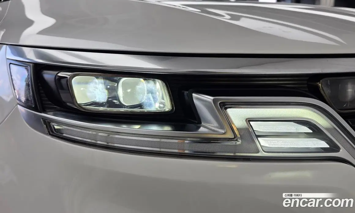 Kia Carnival 2021 2.2 автомат (гидро), фото 8 Kia Carnival 2021 2.2 автомат (гидро), фото 8