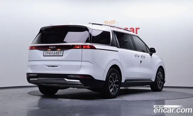 Kia Carnival 2022 2.2 автомат (гидро), миниатюра 2