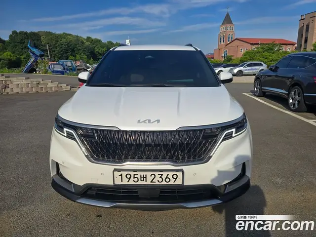 Kia Carnival, 2023, 63 184 км