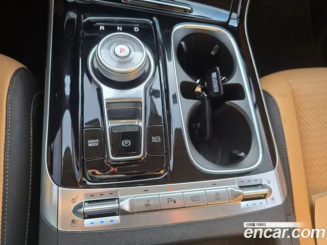 Kia Carnival 2023 2.2 автомат (гидро), миниатюра 11 Kia Carnival 2023 2.2 автомат (гидро), миниатюра 11