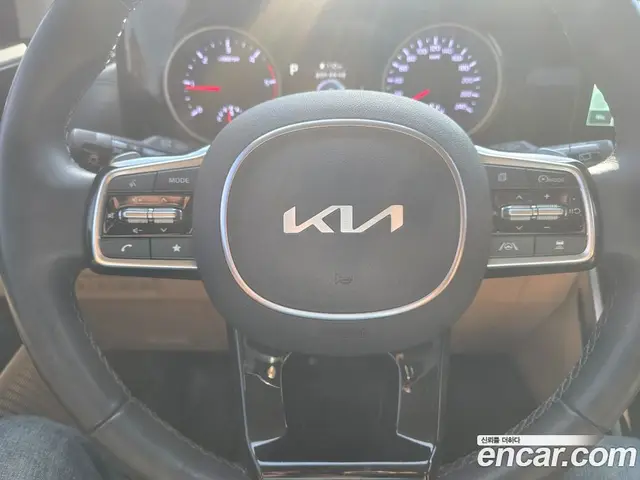Kia Carnival 2023 2.2 автомат (гидро), миниатюра 9 Kia Carnival 2023 2.2 автомат (гидро), миниатюра 9