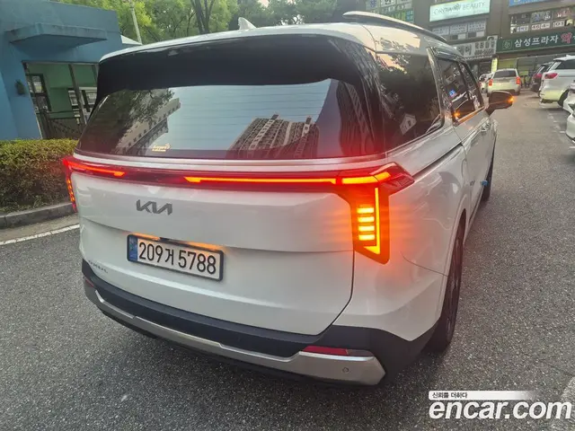 Kia Carnival 2025 2.2 автомат (гидро), миниатюра 2