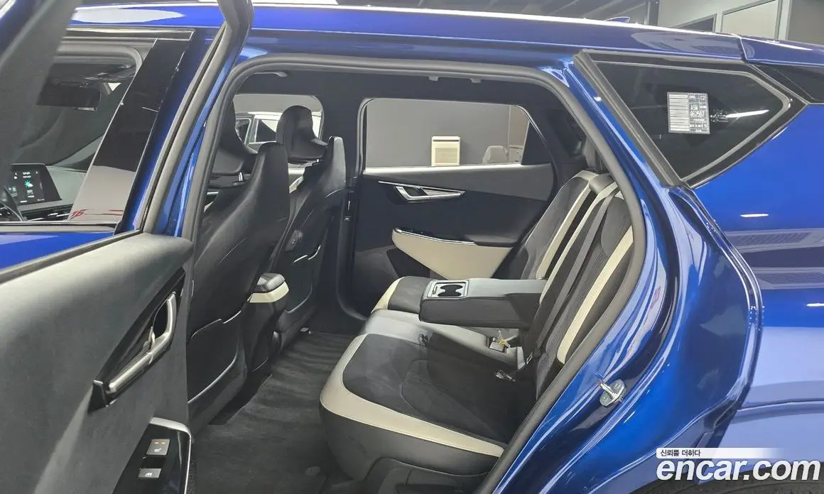 Kia EV6 2022 0.1 автомат (гидро), фото 12 Kia EV6 2022 0.1 автомат (гидро), фото 12