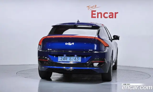 Kia EV6 2022 0.1 автомат (гидро), миниатюра 4 Kia EV6 2022 0.1 автомат (гидро), миниатюра 4